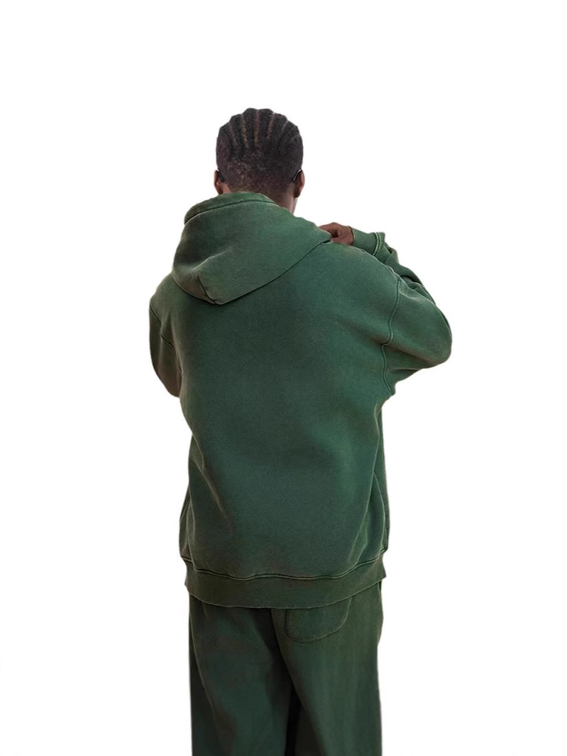 Otoño y invierno más terciopelo grueso pesado lavado con agua de gran tamaño para hacer viejas camisetas con capuzas de moda sueltas camisetas con capuzas