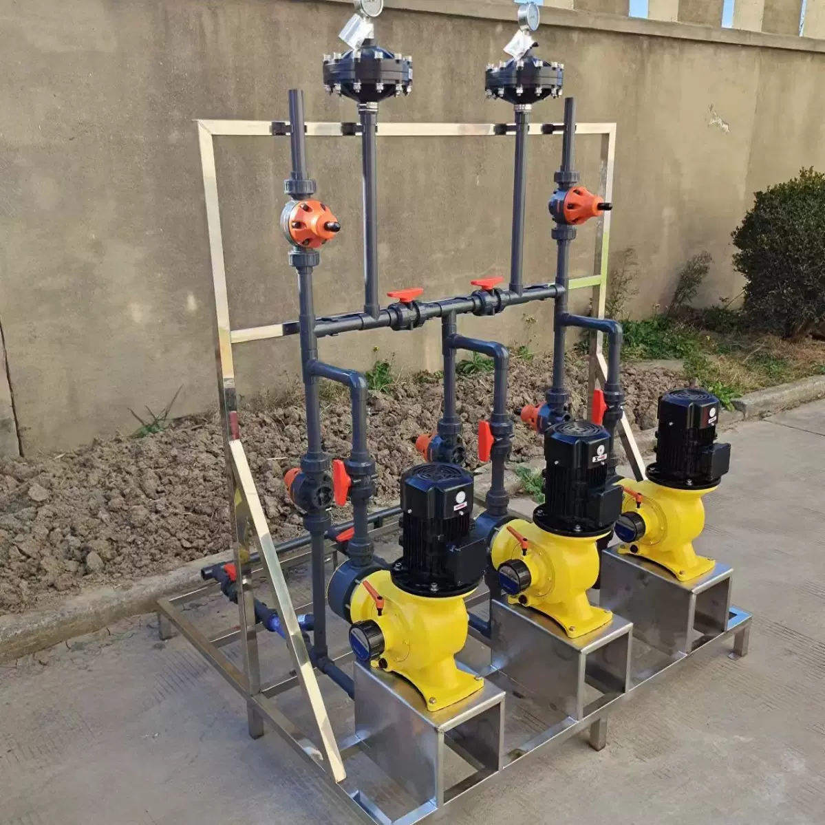 加药桶立式搅拌装置PH调节设备加药设备全自动PAC絮凝剂加氯酸碱