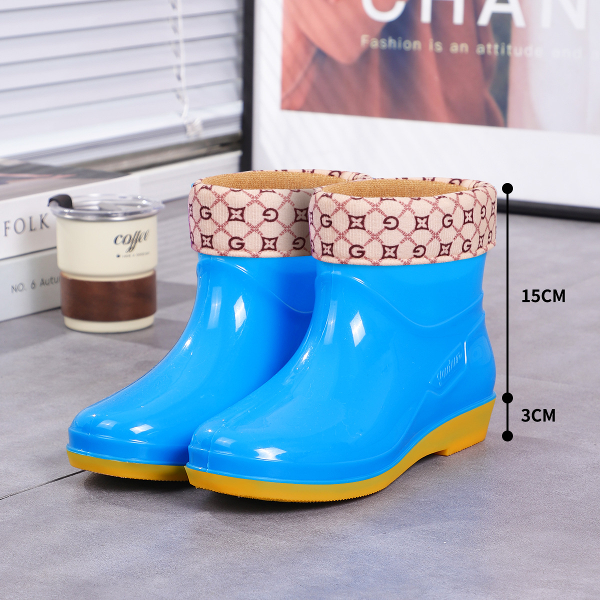 Zapatas de lluvia de mujer, zapatos de agua de alto cilindro, zapatos de goma de protección contra el trabajo, bonitas botas de agua, cocina para adultos