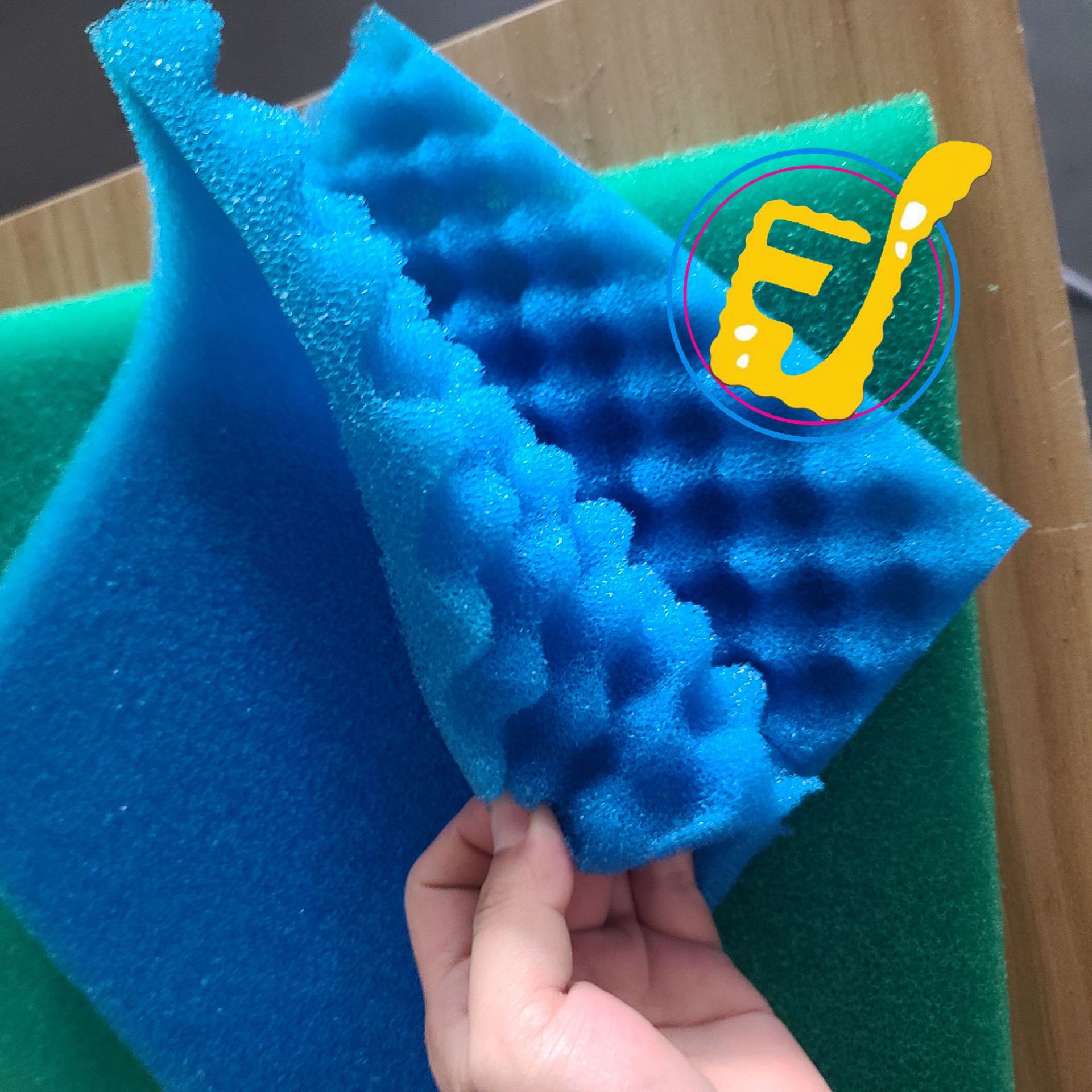 异形泳池污水处理海棉爆破聚氨酯彩色过滤海绵波浪防震包装内衬