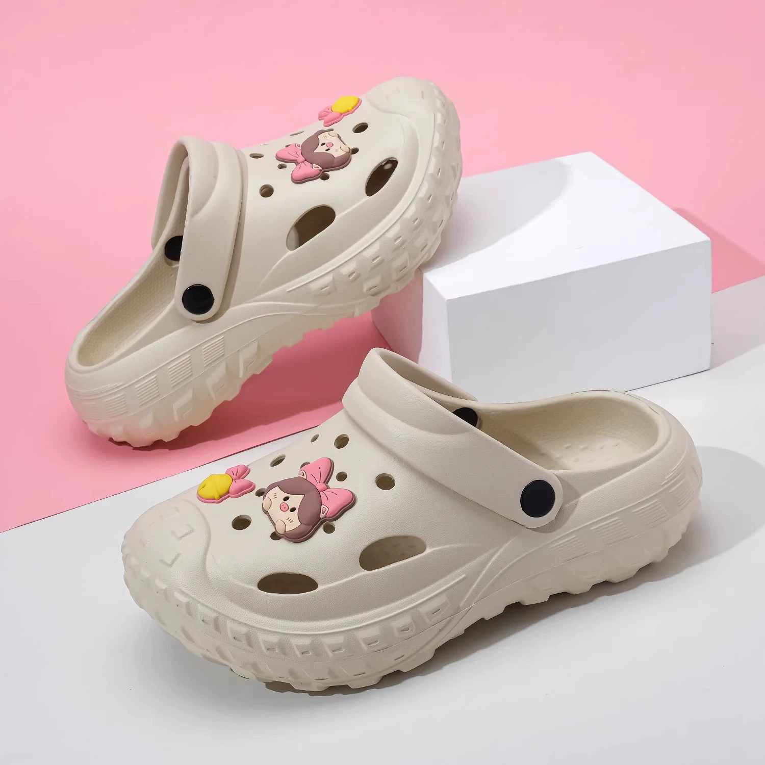 Summer beach sandals, universal slippers, soft sole
