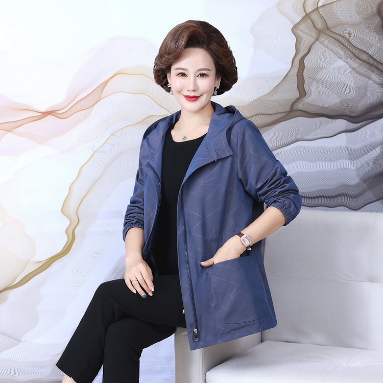 中年妈妈春秋外套2025新款时尚洋气上衣中老年人休闲夹克女士风衣