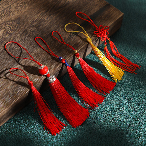 Wholesale Chinese knot tassel hanging tassels wholesale wedding candy box decoration bookmarks souvenir box hanging ornaments wedding supplies