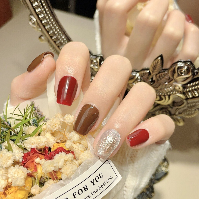 New Autumn and Winter Pure Handmade Wearable Nails New Year Cherry Burgundy Champagne Sparkling Cat Eye Bridal Nail Art Patches New Autumn and Winter Pure Handmade Wearable Nails New Year Cherry Burgundy Champagne Sparkling Cat Eye Bridal Nail Art Patches