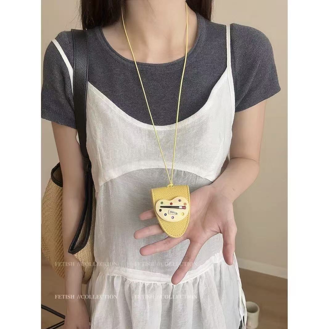 Yellow drawing board magnetic bag necklace