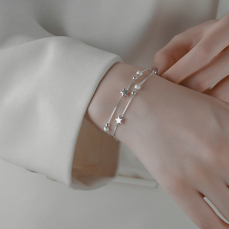 Minimalist Layered Bracelet Set, Stackable And Hypoallergenic_voghion.com