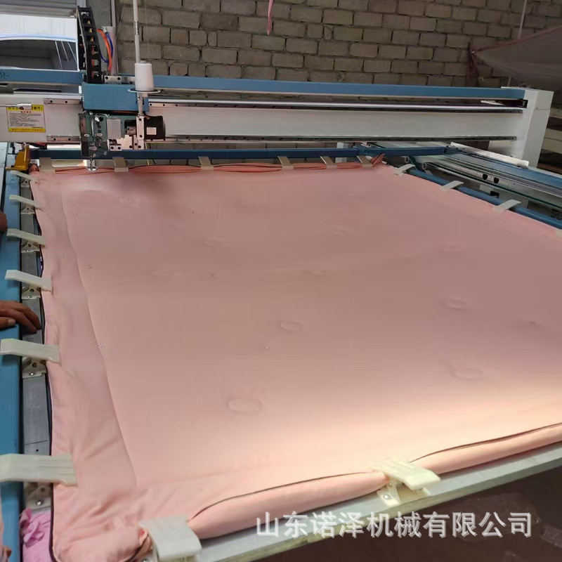 电脑绗缝机器直销花样机 缝被子全自动半截式全移动缝床垫厂家