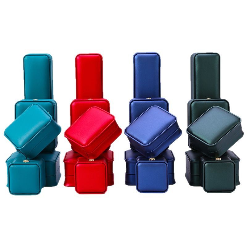 Caja de joyería al por mayor en stock Corona hebilla caja de joyería de alta gama caja de collar de joyería caja de almacenamiento caja de pulsera de anillo