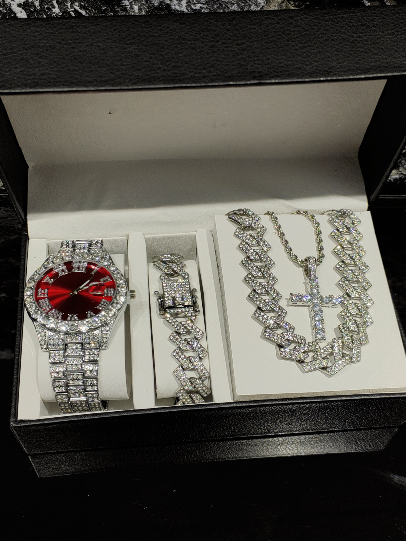 Aleación Hip Hop Diamond Reloj romano Juego de pulsera cubana Calendario de aleación de zinc Reloj de cuarzo wristwatches