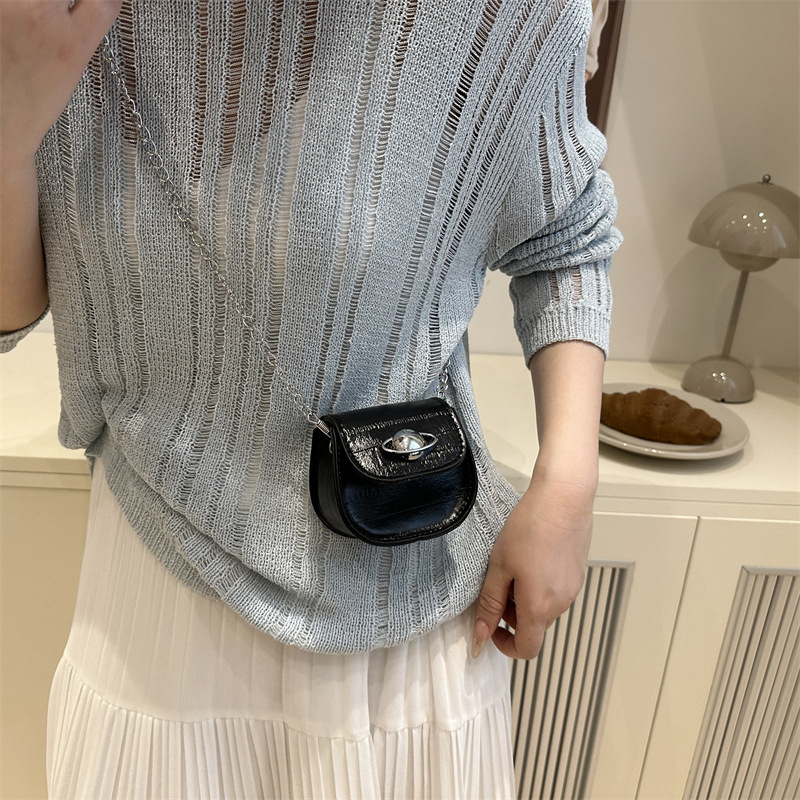 2025 yaz yeni retro günlük mini çapraz askılı küçük kare çanta sade günlük çanta moda trend omuz çantası