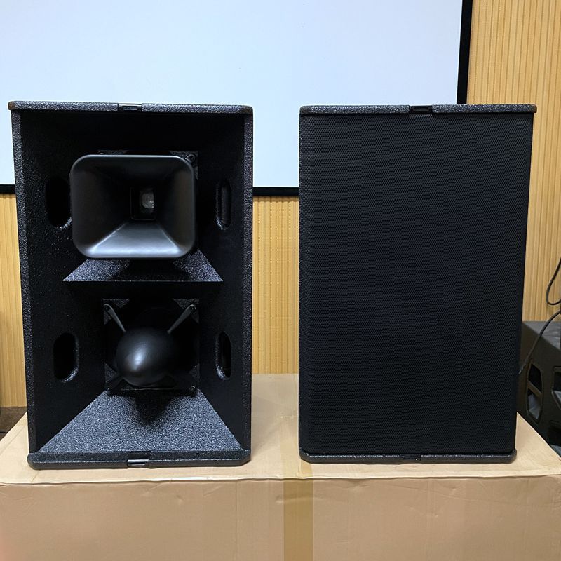 Fábrica de suministro T24N 12 pulgadas todo neodimio magnético altavoces de matriz de línea remota profesional rendimiento al aire libre sonido impermeable