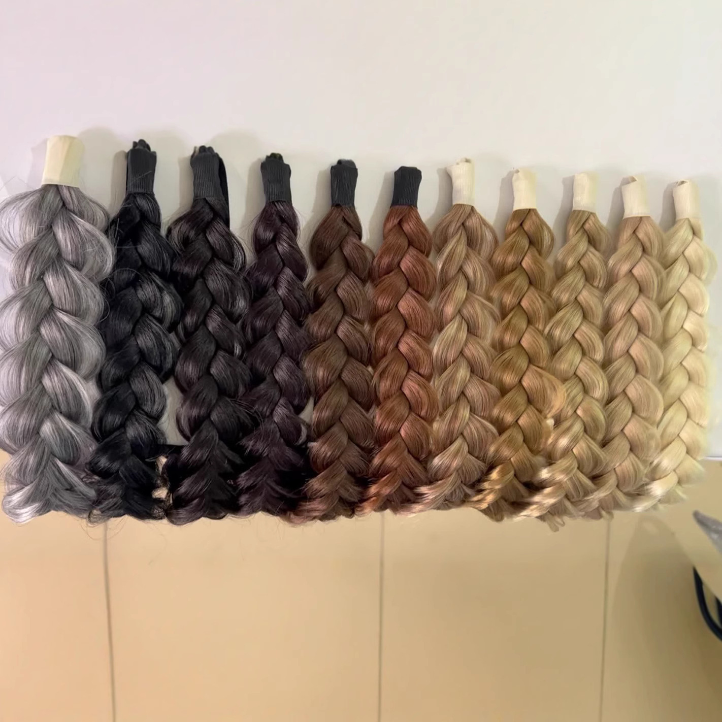 Trenza de hueso de pescado ajustable elástica europea y americana de alta temperatura transfronteriza cabeza de tejido manual