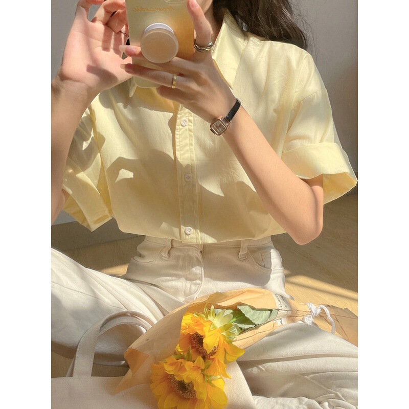 Summer Short-Sleeve Shirt for Women in Creamy Yellow, New Korean Summer Chic French-Style Top with a Korean Design for Petite Sizes