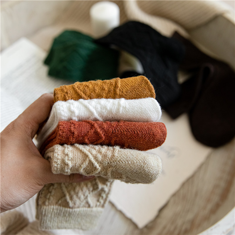 80g Weight Socks Classification Socks Lingerie Type Blending Fabric Type A Pair Quantity Daily Occasion Solid Color Pattern All Seasons Season Women's Gender Simple Style Style Women's Simple Style Solid Color Blending Crew Socks A Pair 10