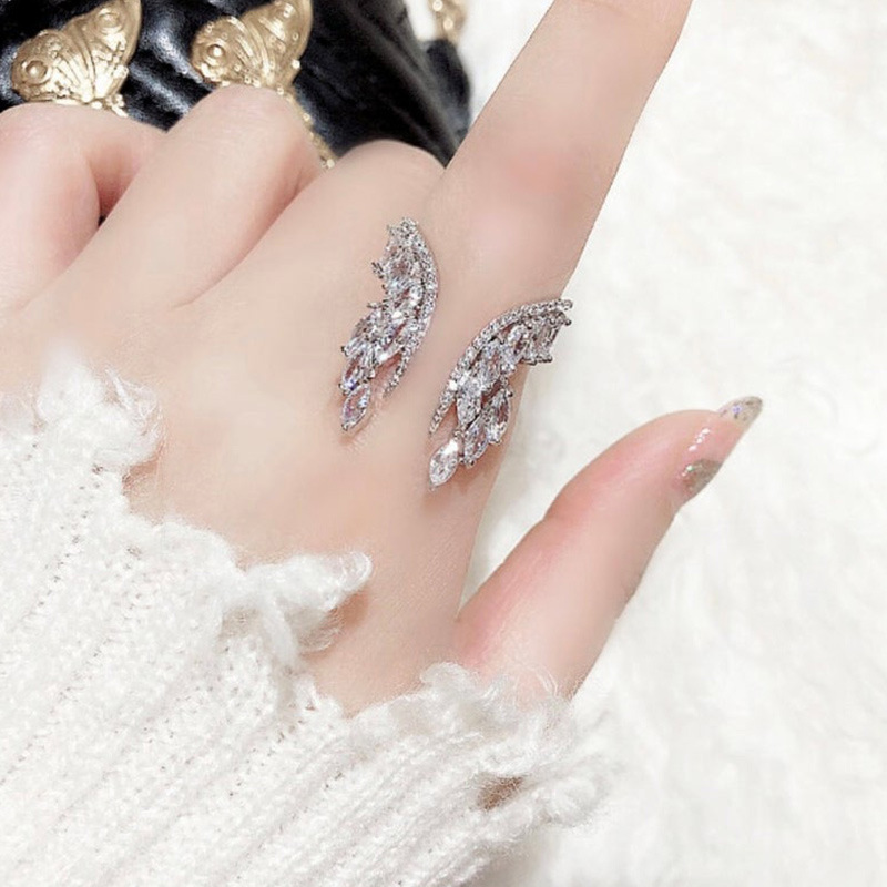 Sieraden set ring en oorbellen engelenvleugels verstelbaar dames_voghion.com