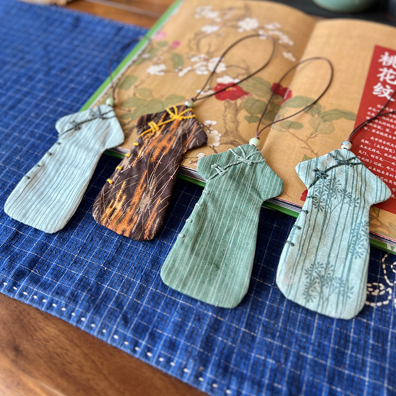 Cheongsam retro estilo de la República de China marcadores bordados a mano bolsas de material diy bolsas de bordado lu creativas para estudiantes colgantes de regalo