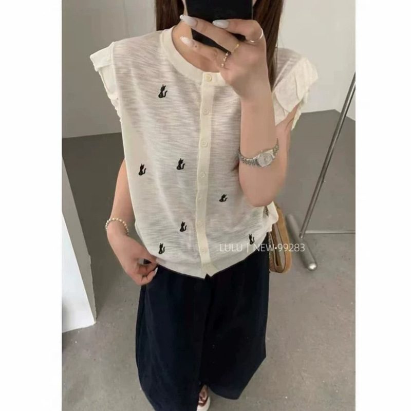 European-Style Lace Sleeveless Knit Vest Cardigan for Women, New Summer Style with Intricate Cat Embroidery, Thin Women's T-Shirt Top European-Style Lace Sleeveless Knit Vest Cardigan for Women, New Summer Style with Intricate Cat Embroidery, Thin Women's T-Shirt Top
