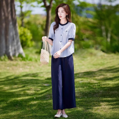 2025年夏の女性用コットンとリネンのスーツ、新しいスタイル、エレガントで上品な着用、半袖シャツとカジュアルパンツの2点セットの完全なセット
