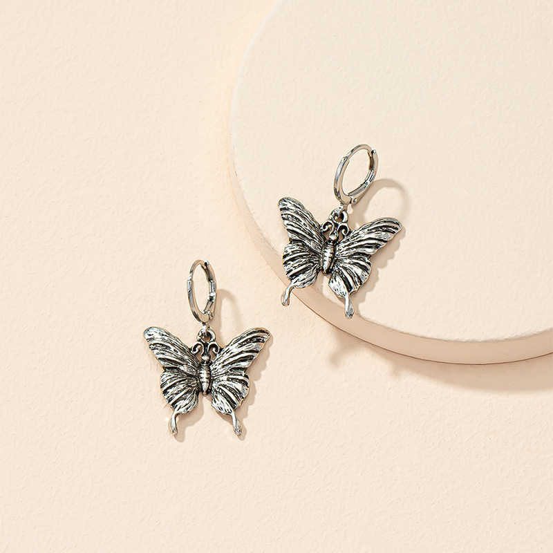 Retro Distressed Butterfly Simple Fashion Alloy Earrings Jewelry Female display picture 1