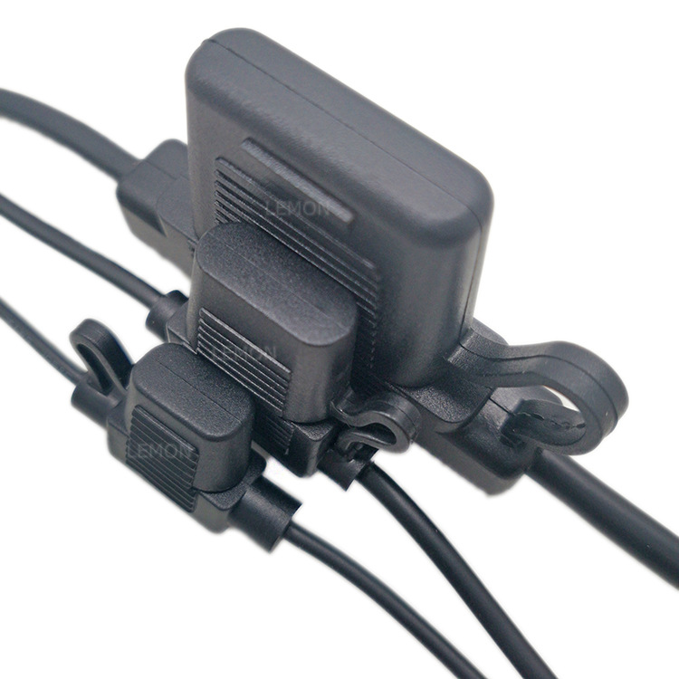 汽车摩托车电动车加装保险丝座防水IP68防尘大号保险丝盒