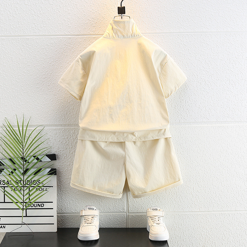 7423 Traje atractivo para niños Ropa de protección solar de manga corta de verano para niños Monos finos para bebés Chaleco de dos piezas