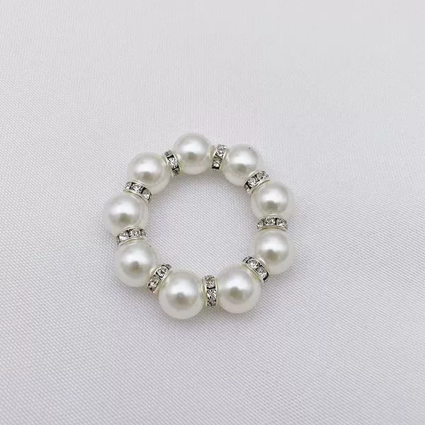 Manufacturer Banquet Table Accessories Napkin Ring Handmade Beaded Napkin Ring Pearl Ring Buckle Napkin Ring Buckle Cloth Ring