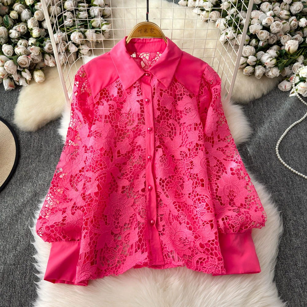 Французские ретро кружевные рубашки с полым вырезом женские дизайнерские чувства нишевые свободные тонкие и шикарные топы с длинными рукавами высокого уровня