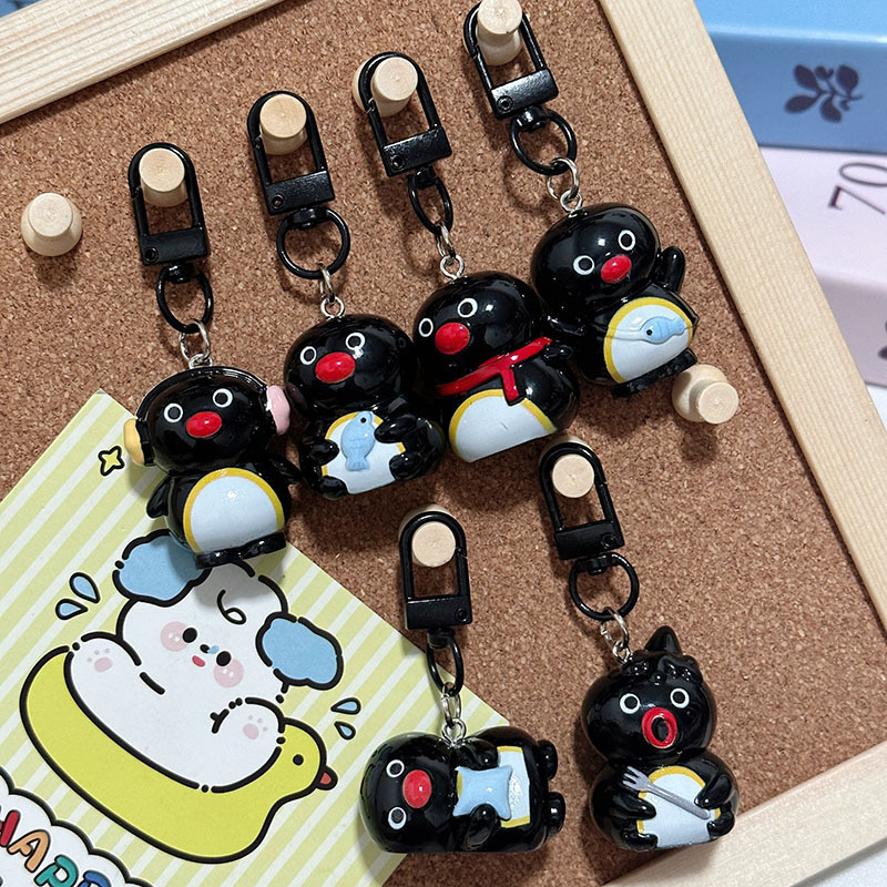 Cartoon Three-Dimensional Round Penguin Keychain Sweet and Cool Black Cartoon Medium Backpack Pendant Student School Bag Accessories