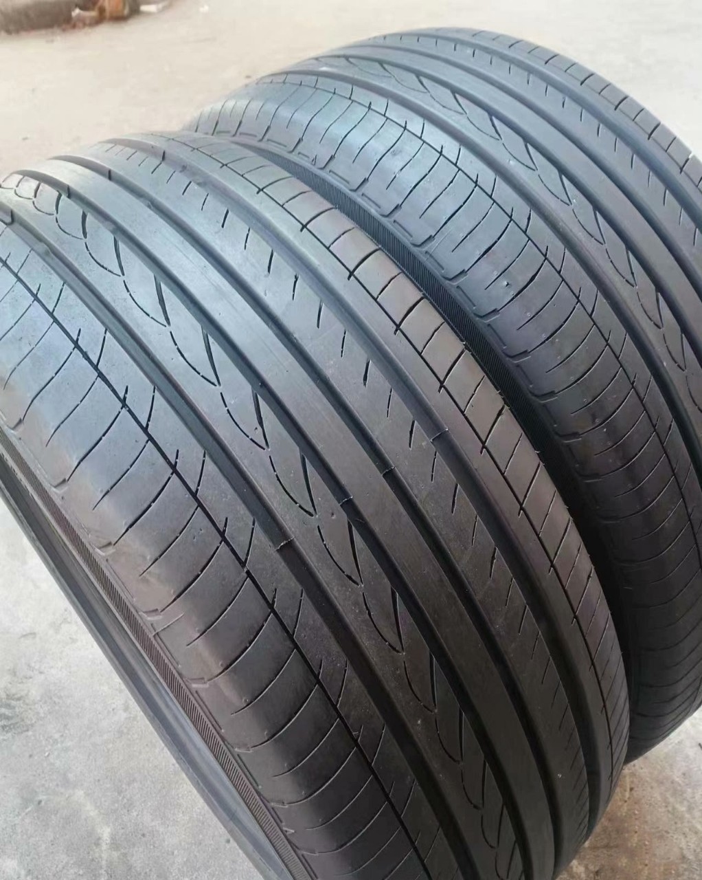 二手优科豪马(横滨)轮胎 dB V551V 225/50R18 95V新艾力绅原配