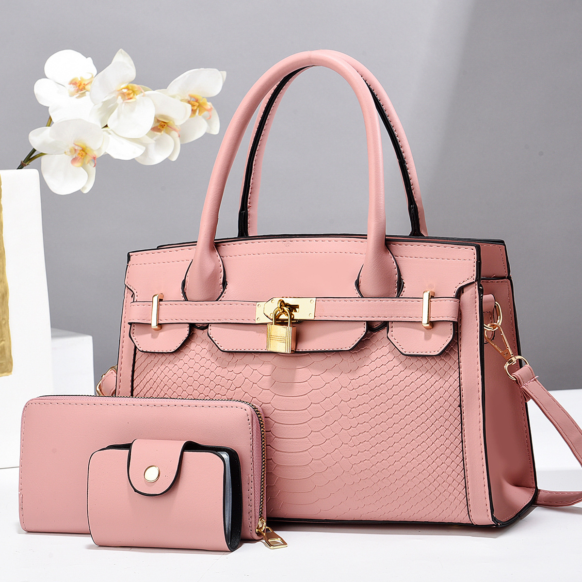 Taizhou bolsos de mujer bolsos grandes bolsos de tres piezas bolsos de cerradura colgante bolsos de comercio exterior