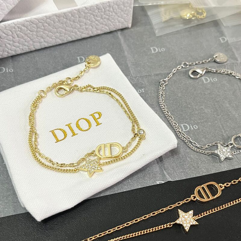 D Brand Classic Double-Layer Cd Letter Star Full Diamond Bracelet for Women, High-End Celebrity Style, Three-Color Jewelry Wholesale D Brand Classic Double-Layer Cd Letter Star Full Diamond Bracelet for Women, High-End Celebrity Style, Three-Color Jewelry Wholesale