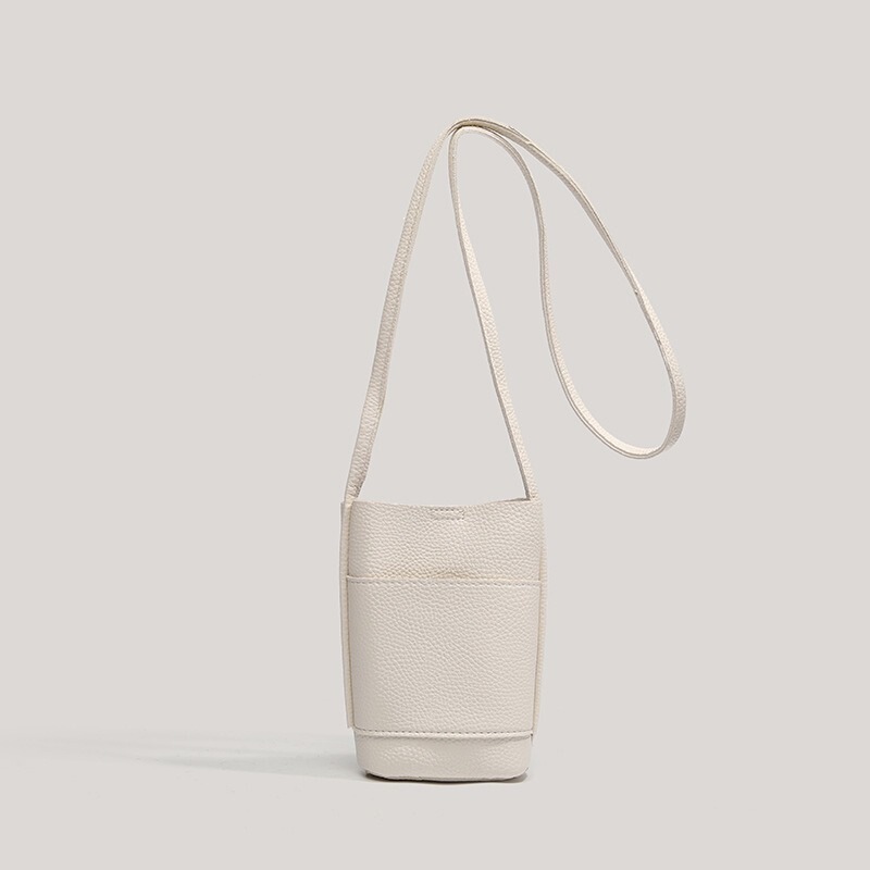 Mini Mobile Phone Bag 2025 New Model Women's Bag Lightweight Fashionable Crossbody Simple Casual Shoulder Bag Commuter Bucket Bag