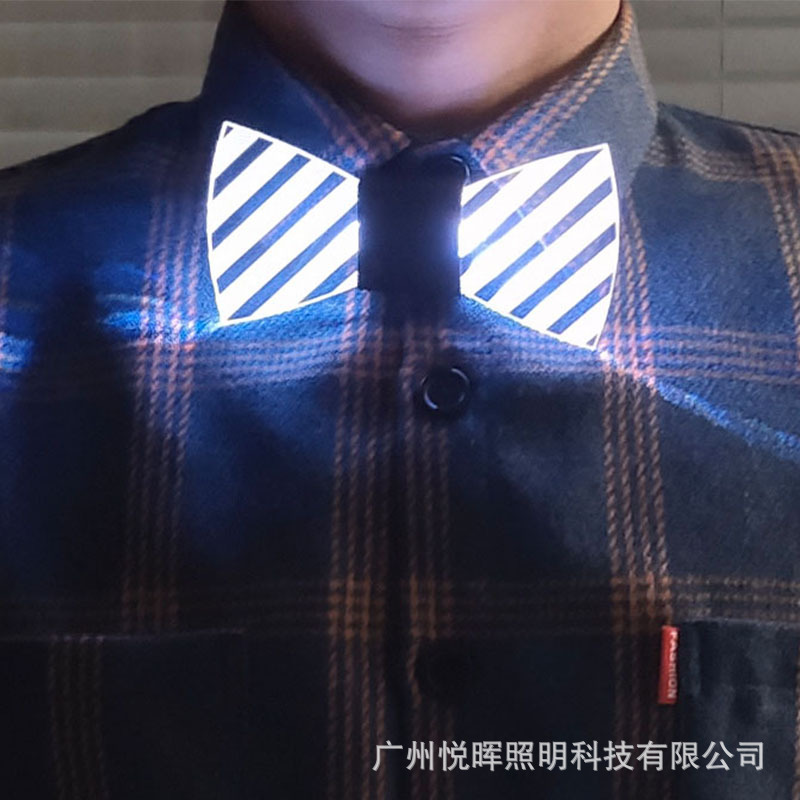 白色.jpg