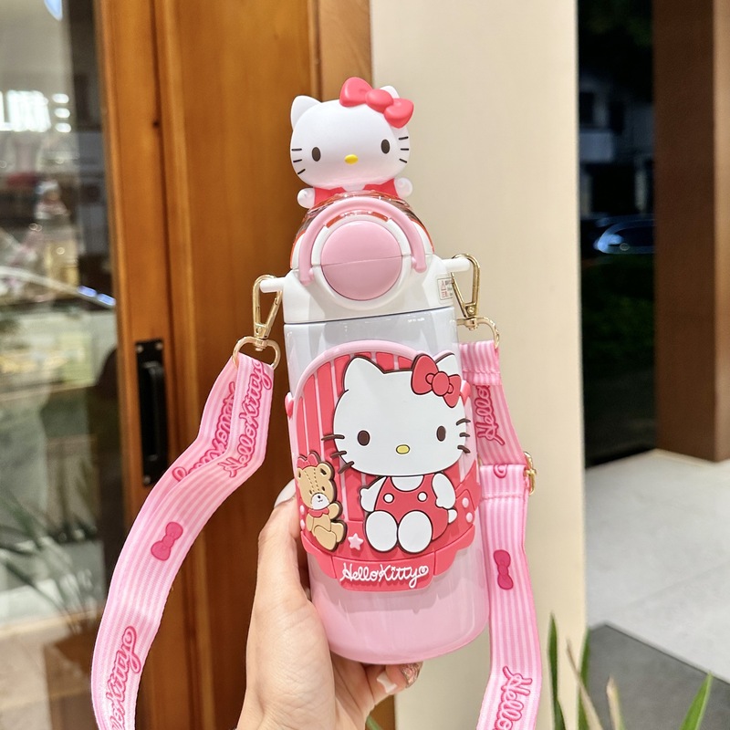 正版三丽鸥儿童水杯316保温杯学生上学便携斜跨水壶大容量吸管杯|undefined