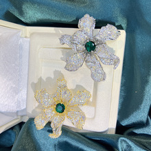 �W���r���F���ع��ʯ�Ƕ�������Ů���A�������ػ��e��ᘬF؛