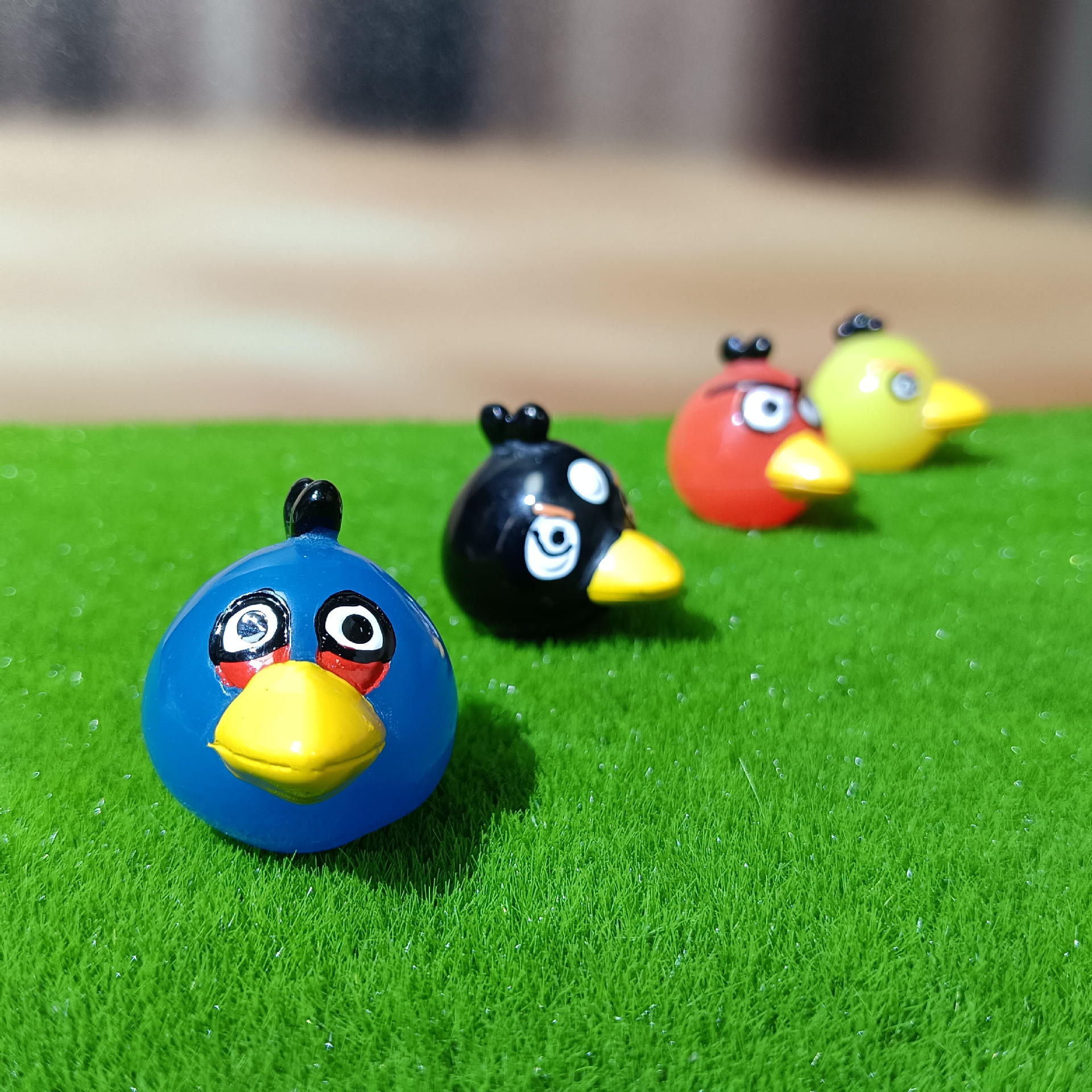 Cute Animal Desktop Coche Decoración pequeña Muñeca Micro paisaje Escenografía creativa Pecera Paisajismo Angry Birds