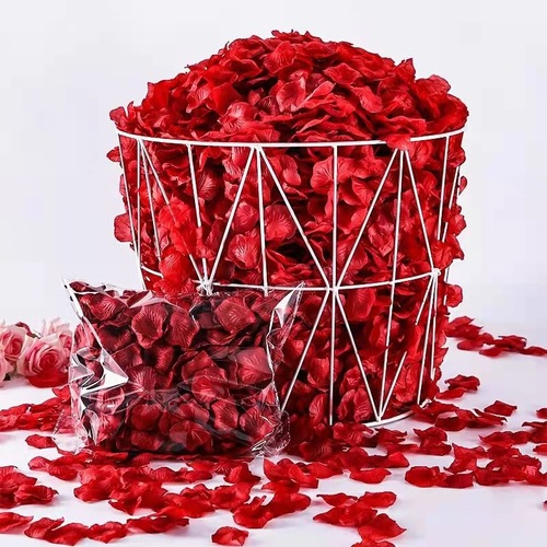 Simulated Rose Petal Valentine's Day Proposal Romantic Wedding Room Wedding Decoration Flower Petal Atmosphere