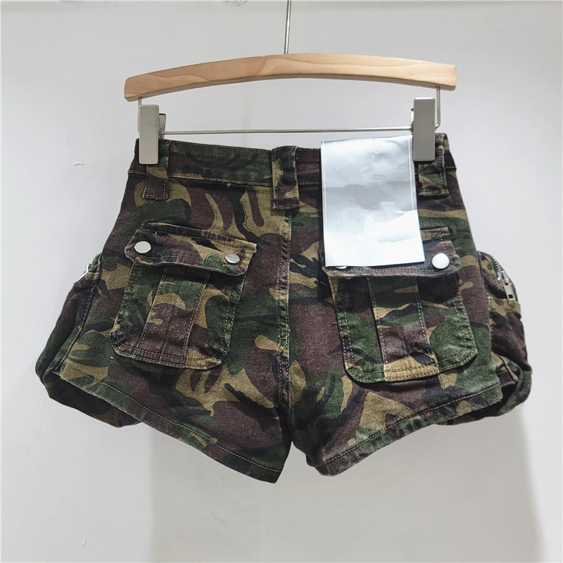 Pantalones Cortos de Cargo de Camuflaje con Bolsillos Tridimensionales de Mezclilla de Poliéster image 2