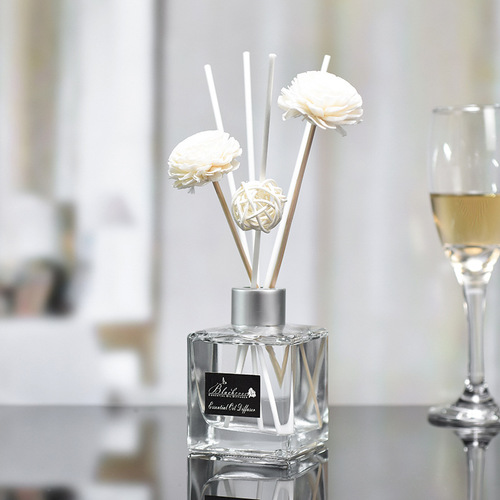 Fireless aromatherapy essential oil hotel car home living room bedroom toilet air fresh perfume rattan aromatherapy 50ml