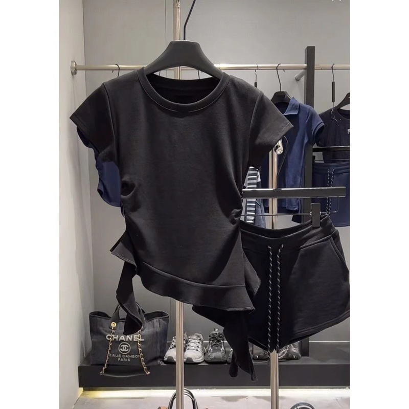 Temperament Sexy Round Neck Right Shoulder Short-Sleeved T-Shirt for Women in Summer Slimming Look Design Asymmetrical Ruffle Top Temperament Sexy Round Neck Right Shoulder Short-Sleeved T-Shirt for Women in Summer Slimming Look Design Asymmetrical Ruffle Top