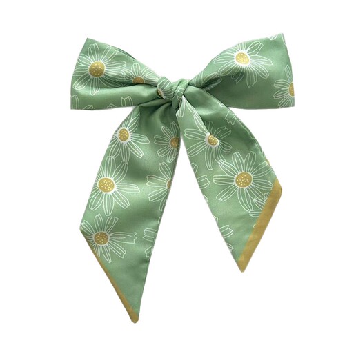 French retro green silk scarf with high fashion hair tie, hair bundle, flowing ribbon, elegant and versatile, matches with shirts and tie decorations