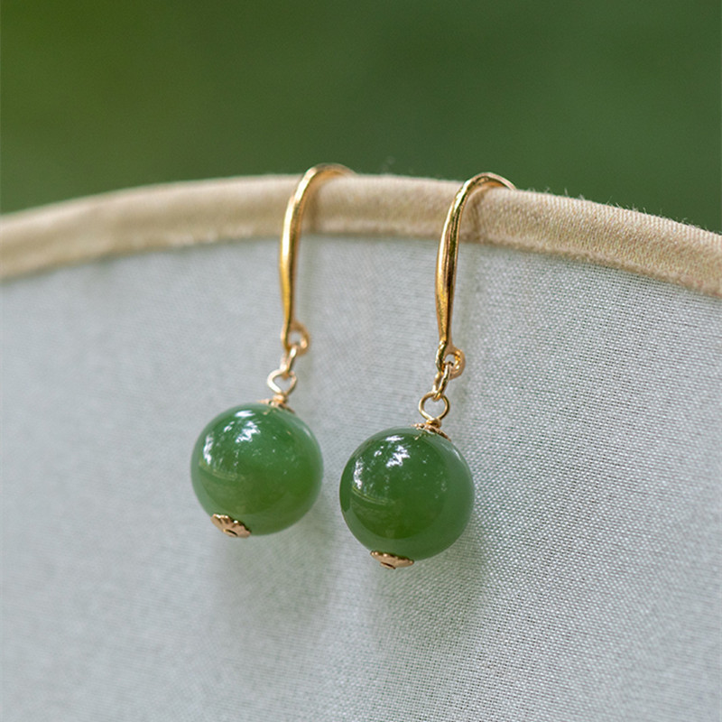 Organic earrings jade