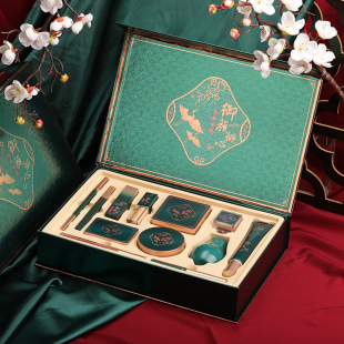 ֪ϫ��A�Ĳʊy���b12�������˹��Y����W��ȫ���Ї��L�ʊy�Y��