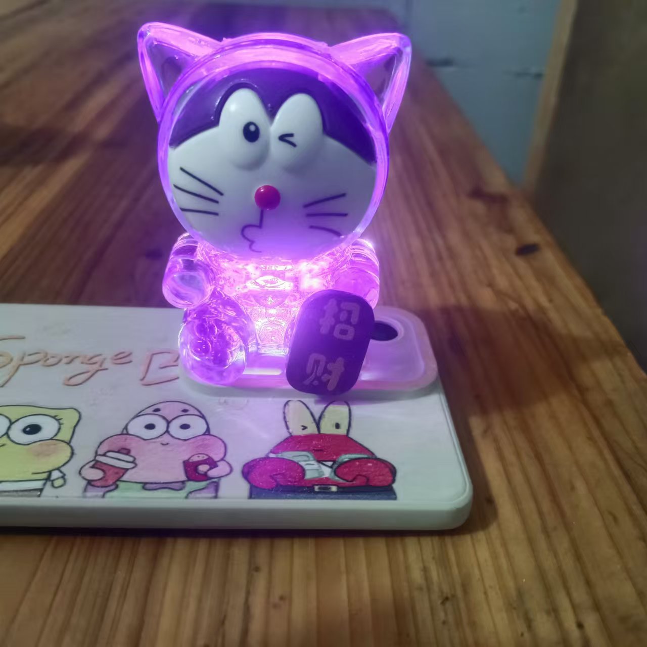 보라색 버블 비즈