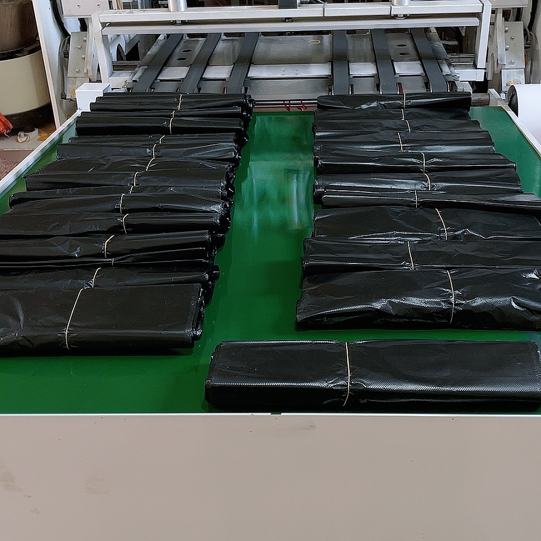 Bolsas de basura sin rasgar bolsas de basura domésticas portátiles gruesas tipo chaleco de cocina gruesas dormitorio bolsa de plástico negro bolsa de basura al por mayor