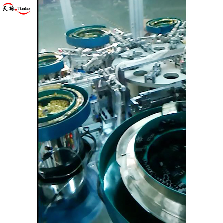 端子自动组装机11