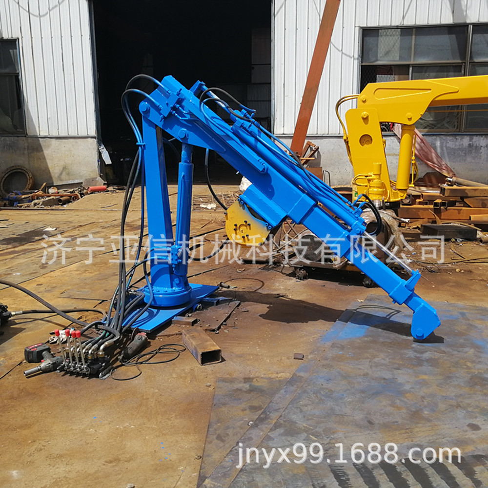 小箱货车载安装折臂吊 立柱式折叠吊机厂家 微型液压小吊机