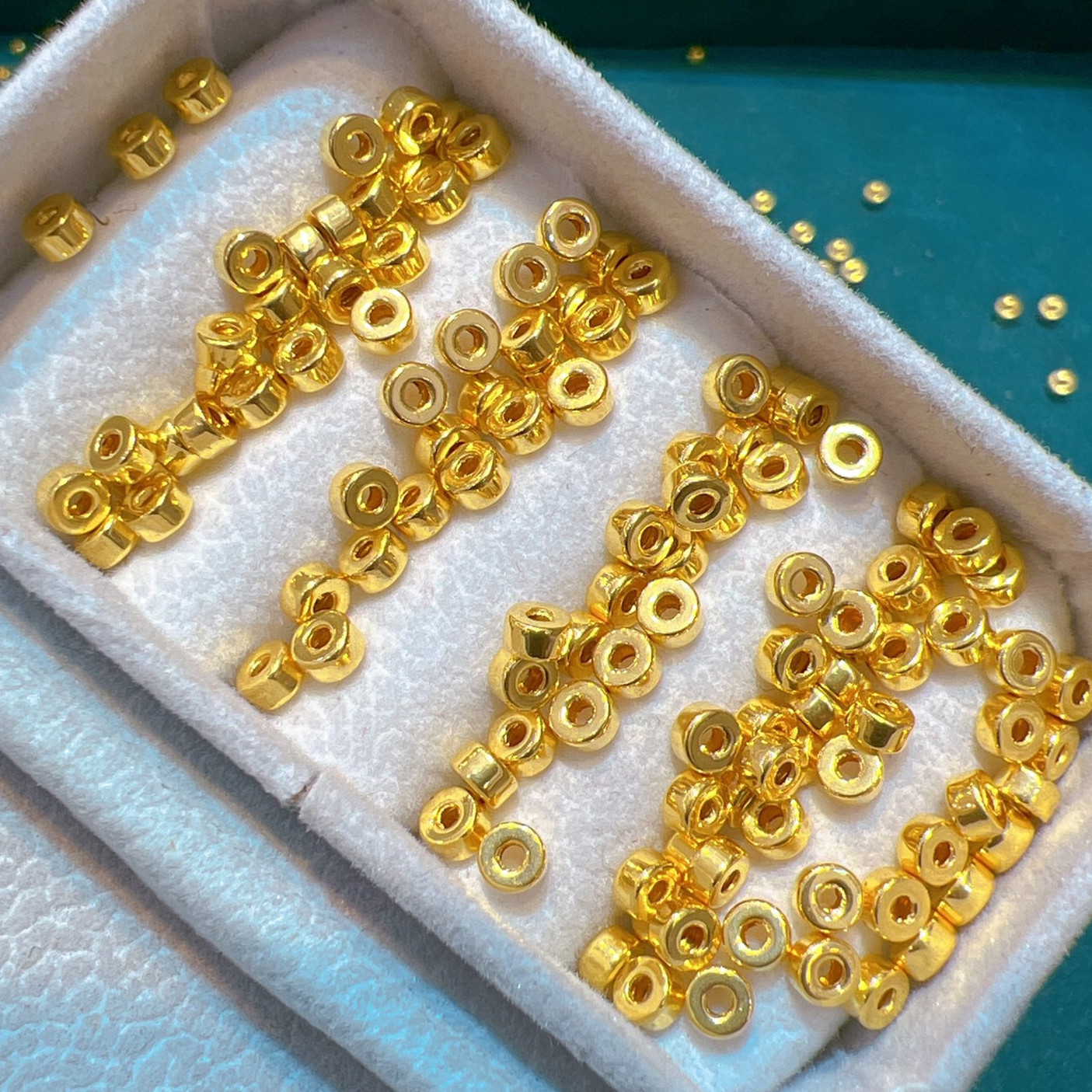 작은 배럴 비드의 무게는 3mm(약 0.02g)입니다.