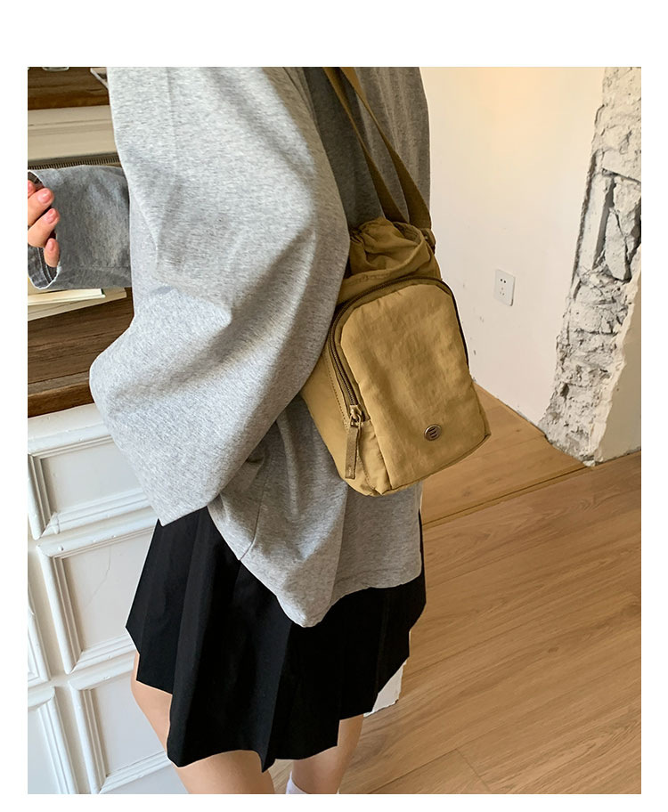 Outdoor portable casual mini single-shoulder bag, simple and versatile drawstring bucket bag, Korean style Instagram niche crossbody women's bag undefined