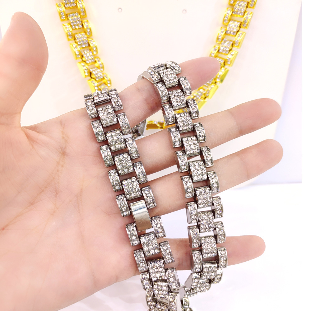 Fashion Solid Color Alloy Inlay Rhinestones Unisex Necklace 1 Piece
